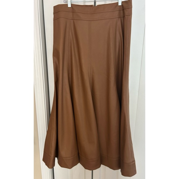 NWT Tuckernuck Brown Faux Leather Brynn Skirt Size 10
